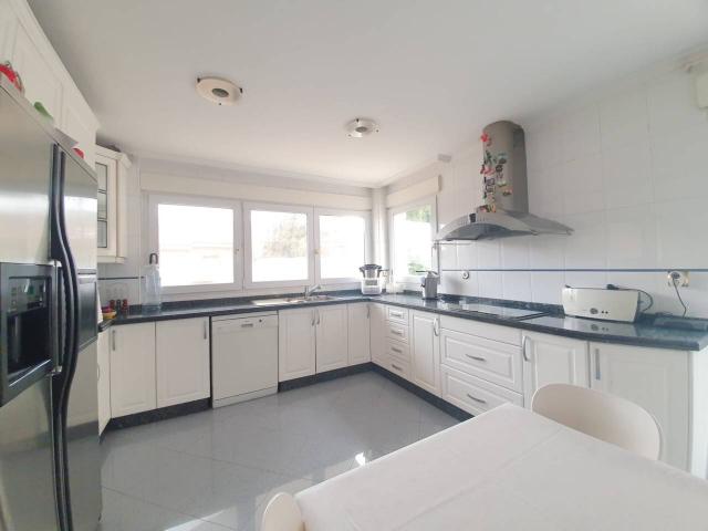 Casa en venta en Cabo de las Huertas, l'Alacantí