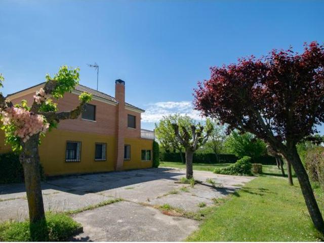 Casa en venta en Doctrinos, Valladolid