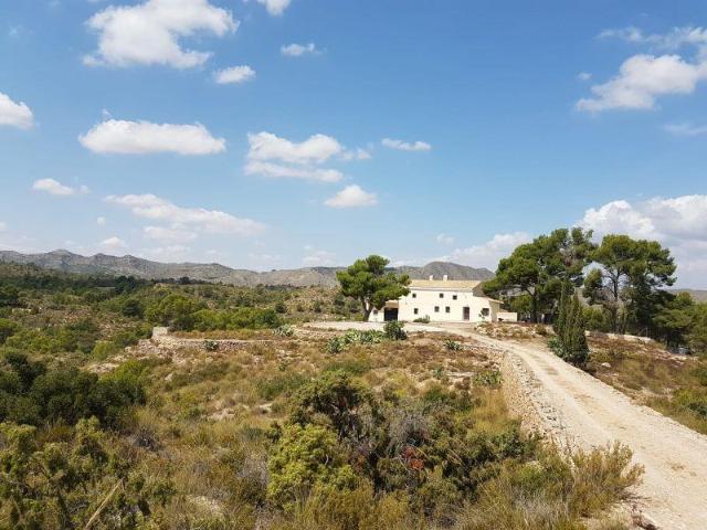 Casa en venta en Yecla