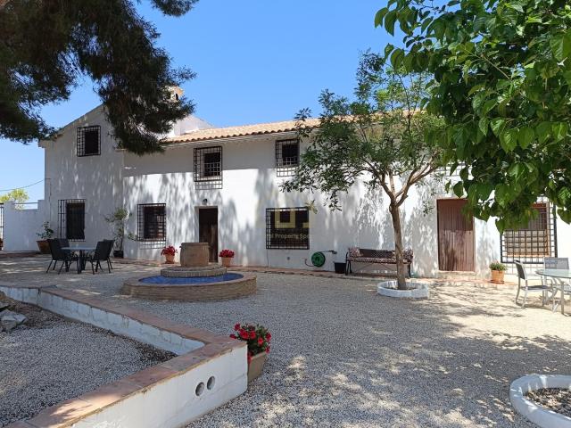 Casa Rural en venta en La Almudema, Noroeste