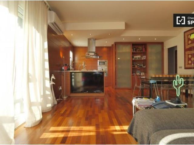 Piso en alquiler en Barcelona, la Font d'en Fargues