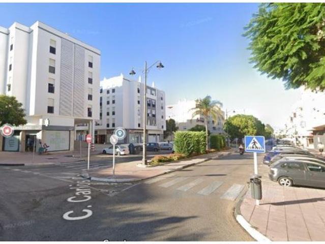 Local Comercial en alquiler en Balcones del Mar, Estepona