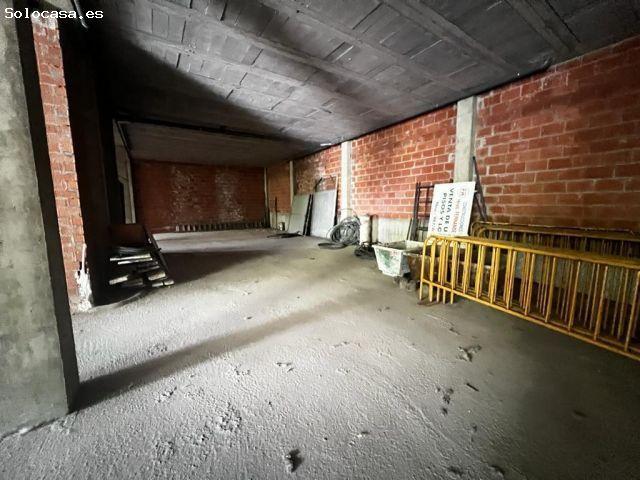 Local Comercial en venta en Flores del Sil, Ponferrada