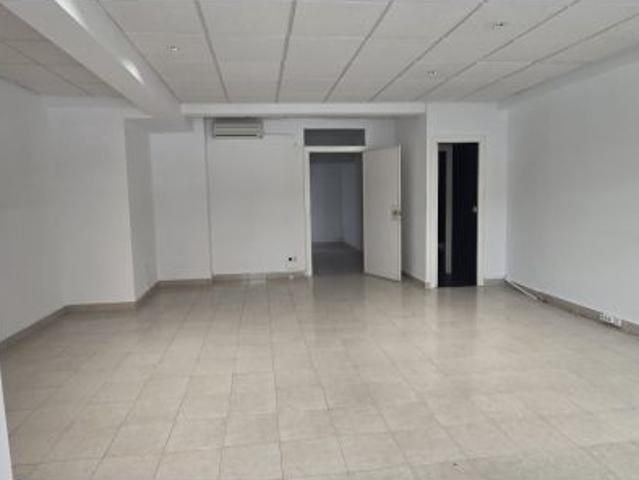 Local Comercial en alquiler en Hernán Cortés, Cáceres