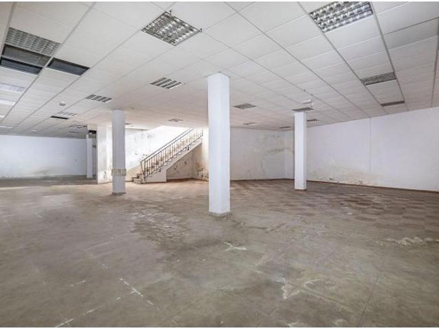 Local Comercial en venta en Comarca de Baza, Andalucía