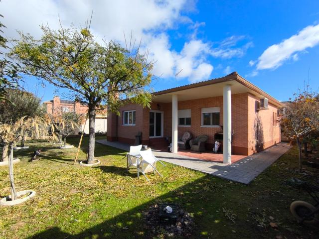 Casa en venta en Galápagos, Guadalajara