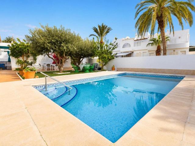 Casa en venta en El Palmeral, Mojácar