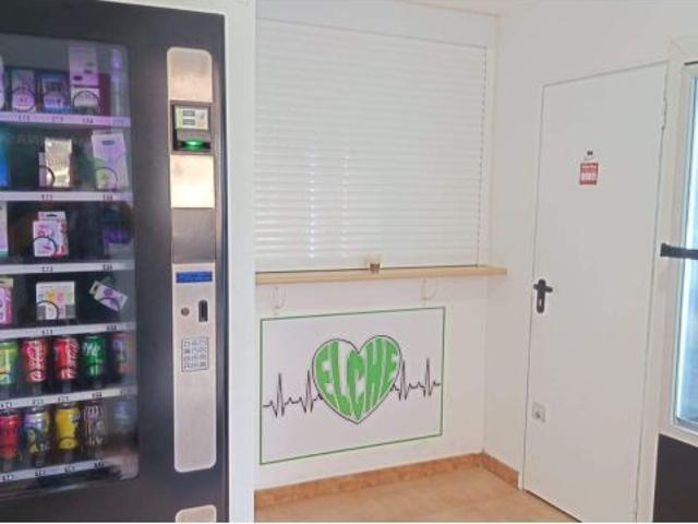 Local Comercial en alquiler en Elche De La Sierra, Albacete