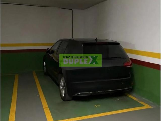Garaje en venta en Pontevedra, A Eiriña