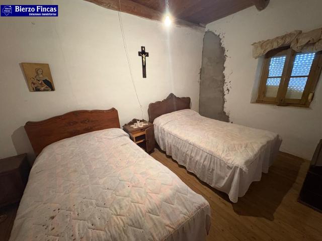 Casa en venta en Villanueva De Las Manzanas, Castilla y León