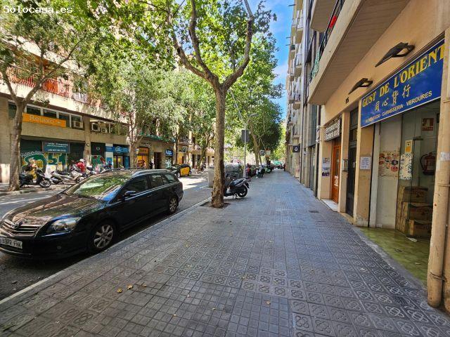 Local Comercial en alquiler en Eixample, Barcelonès