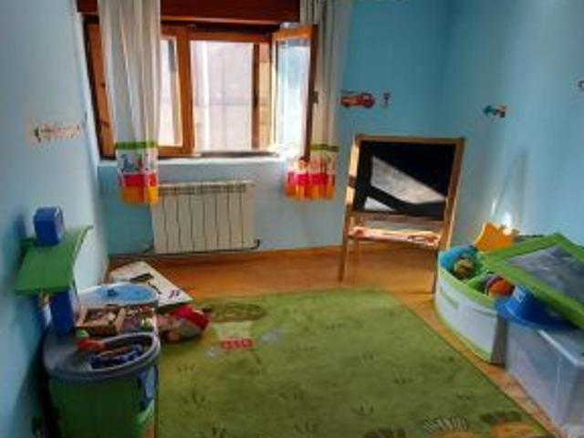 Casa en venta en Huerta de Rey, Burgos