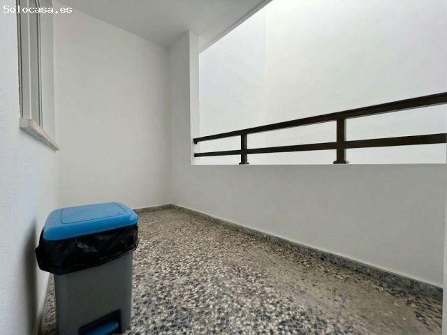 Piso en venta en Alberic, València / Valencia