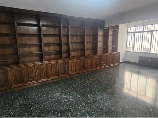 Oficina en alquiler en Centro, León