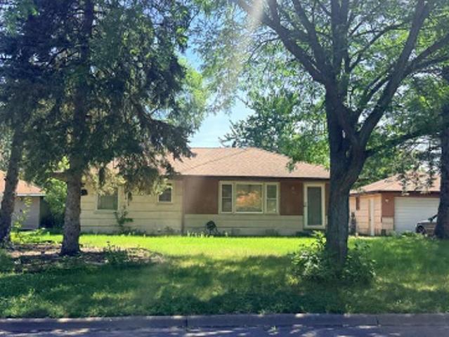 House for sale in Cottage Grove, Minnesota