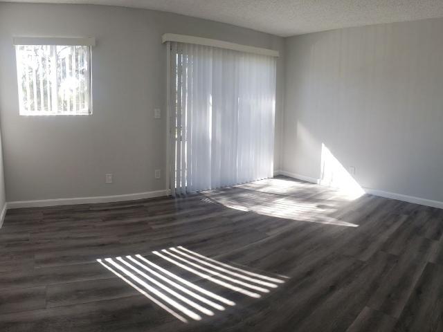 Apartment for rent in Granada Hills South Neighborhood Council District, Los Angeles