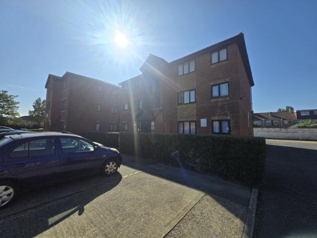 Apartment for rent in London Borough of Enfield, Greater London