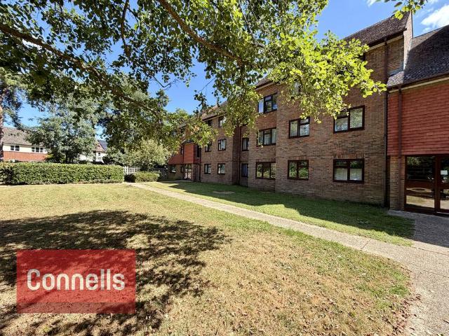 Apartment for rent in Wickhurst Green, Horsham