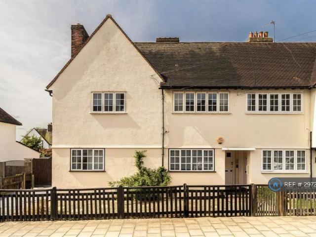 Apartment for rent in Well Hall, Greater London