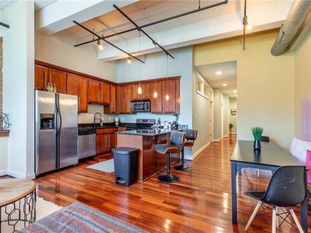 Condo for sale in Norfolk