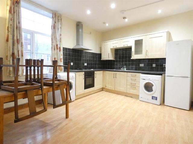 Apartment for rent in Highfields, Old Wharf