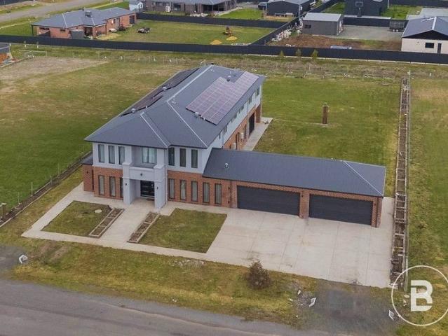 House for sale in Cardigan Village, Victoria