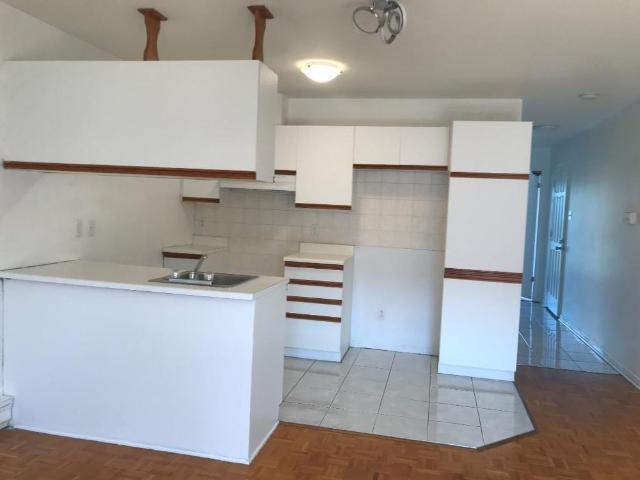 Apartment for rent in St. Leonard's, Quebec