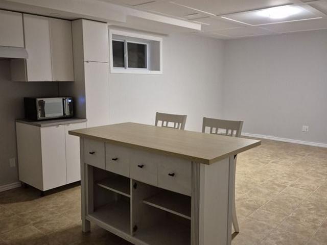 Apartment for rent in Mont-Laurier, Laurentides