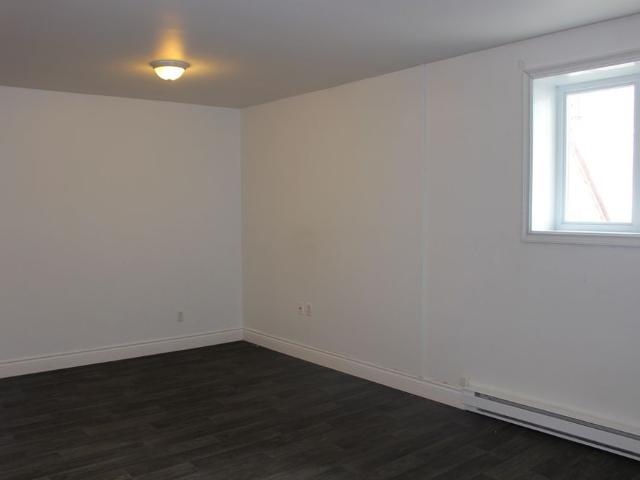 Apartment for rent in Le Bassin, Saguenay