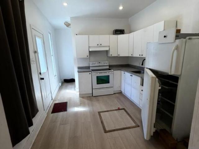Apartment for rent in St. Leonard's, Quebec