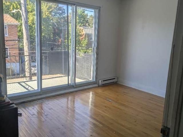 Apartment for rent in Vieux-Longueuil, Longueuil