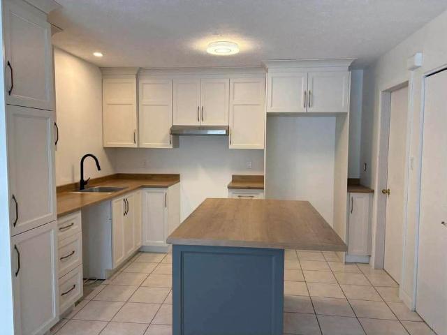Apartment for rent in Fleurimont, Sherbrooke