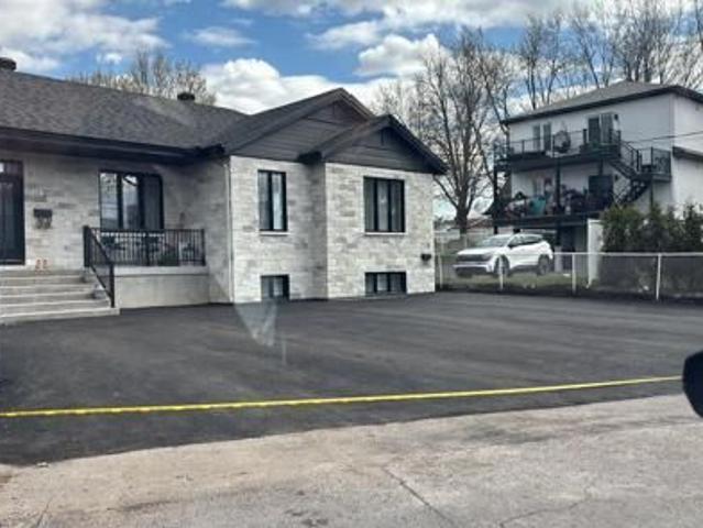 Apartment for rent in Laurentides, Quebec