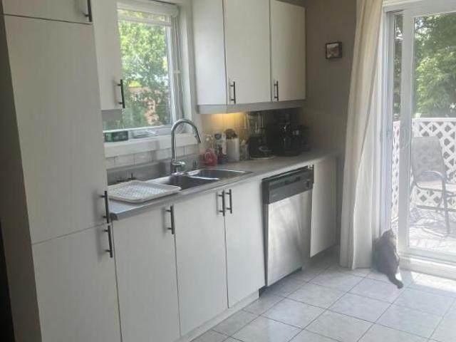 Apartment for rent in Longueuil, Quebec