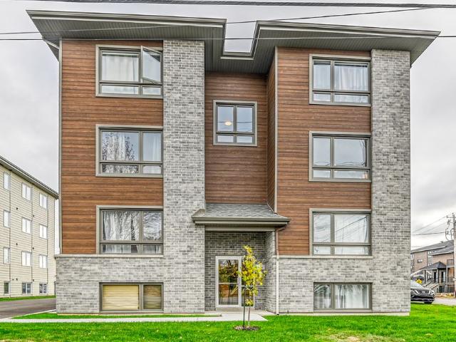 Apartment for rent in Crabtree, Quebec