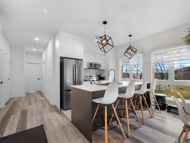 Apartment for rent in Sainte-Catherine, Montérégie
