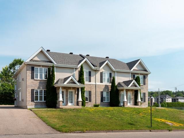 Apartment for rent in Laurentides, Quebec