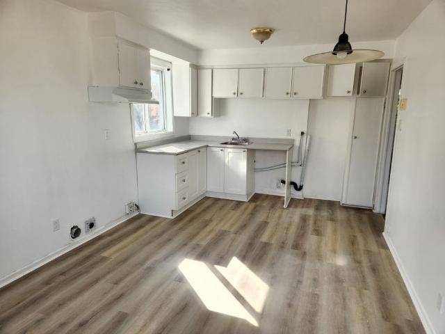 Apartment for rent in St. Leonard's, Quebec