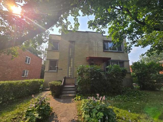 Apartment for rent in Côte-des-Neiges–Notre-Dame-de-Grâce, Montréal