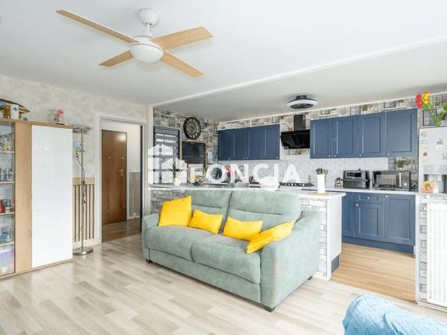 Appartement vente à Melun, Combs-la-ville
