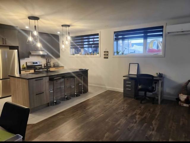 Apartment for rent in Saint-Germain-de-Grantham, Centre-du-Québec