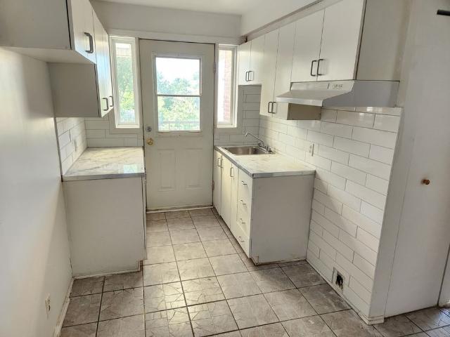 Apartment for rent in St. Leonard's, Quebec