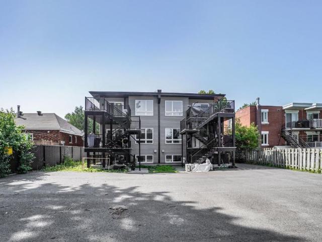 Apartment for rent in St. Leonard's, Quebec