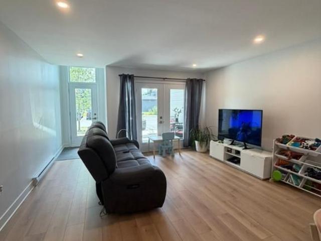 Apartment for rent in Brome-missisquoi, Quebec