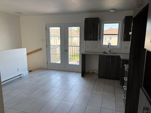 Apartment for rent in Drummond, Quebec