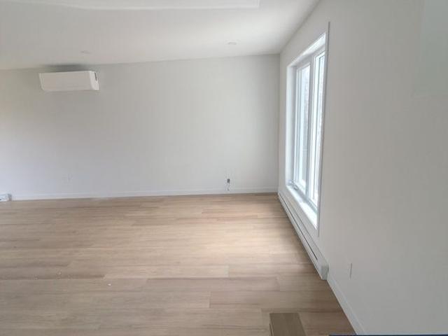 Apartment for rent in Laurentides, Quebec