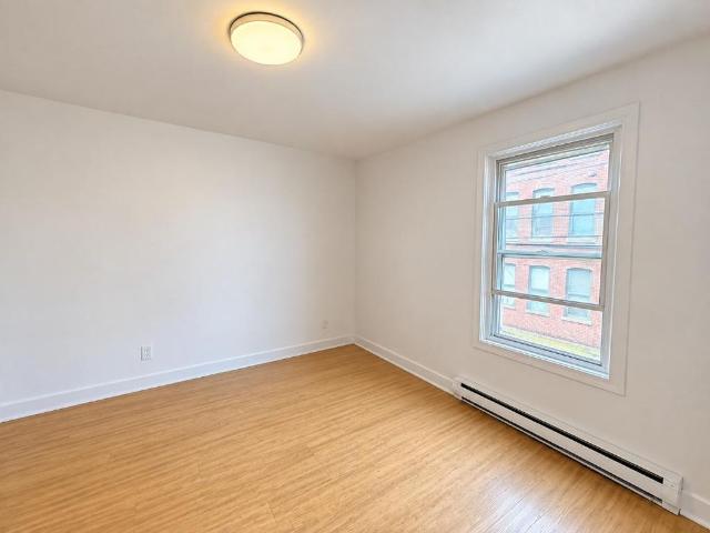Apartment for rent in Saint-Joseph, Saint-Hyacinthe