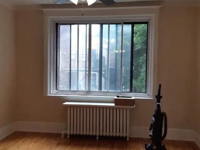 Apartment for rent in St. Leonard's, Quebec