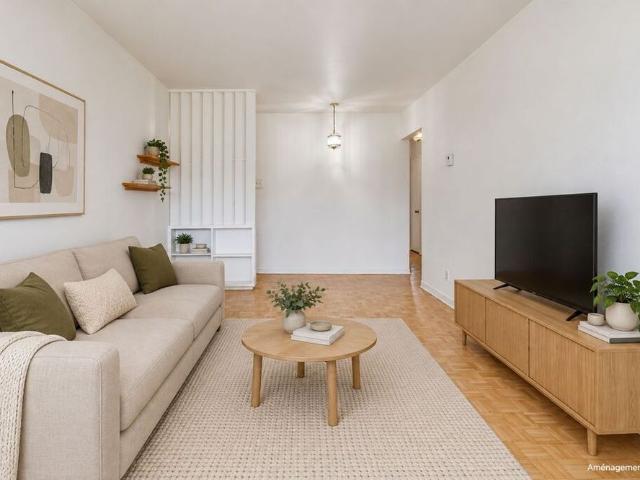 Apartment for rent in Sainte-Foy–Sillery–Cap-Rouge, Québec