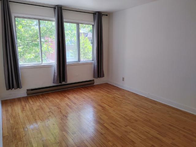 Apartment for rent in St. Leonard's, Quebec
